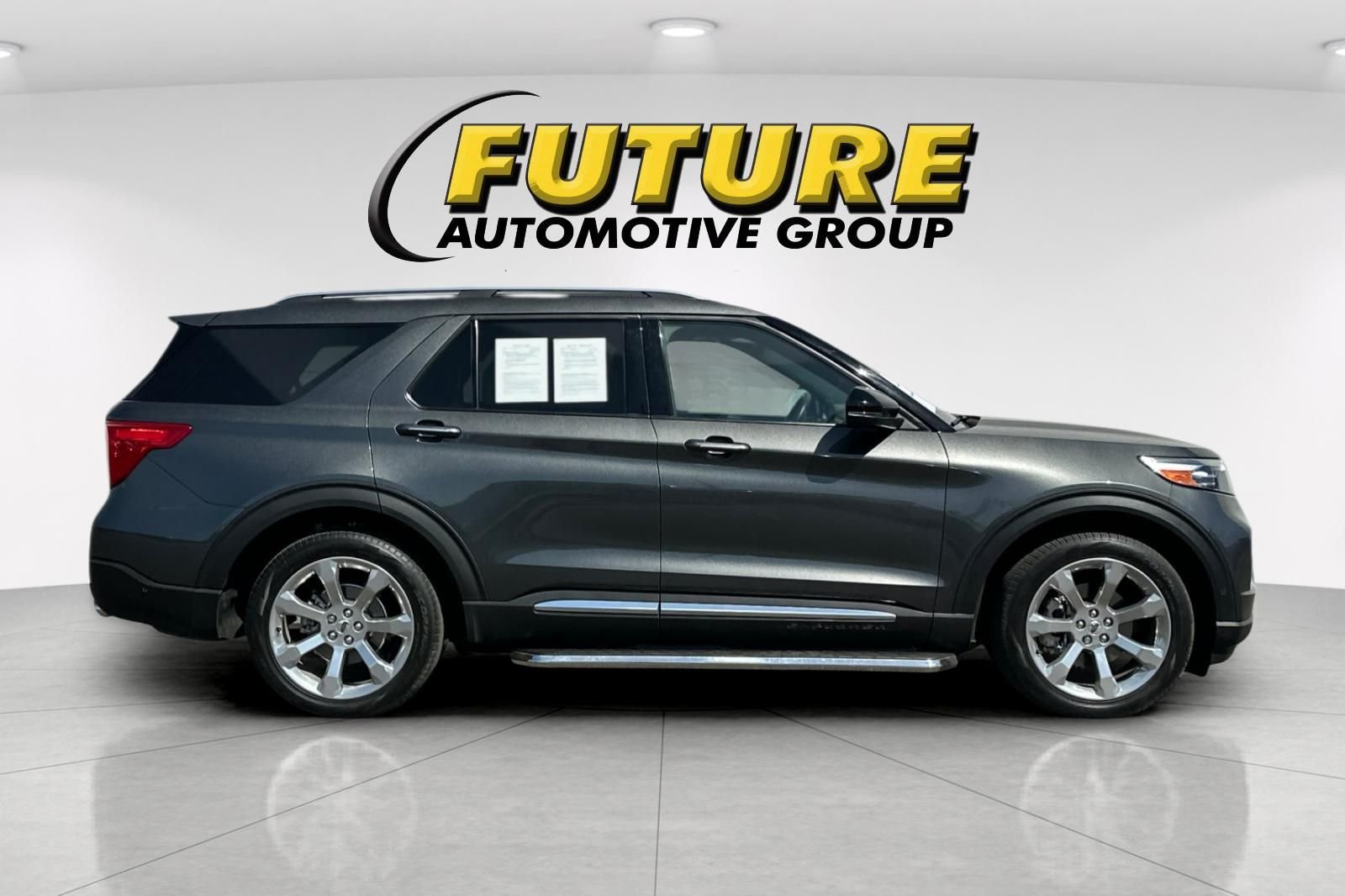 Used 2020 Gray Ford Platinum image 2