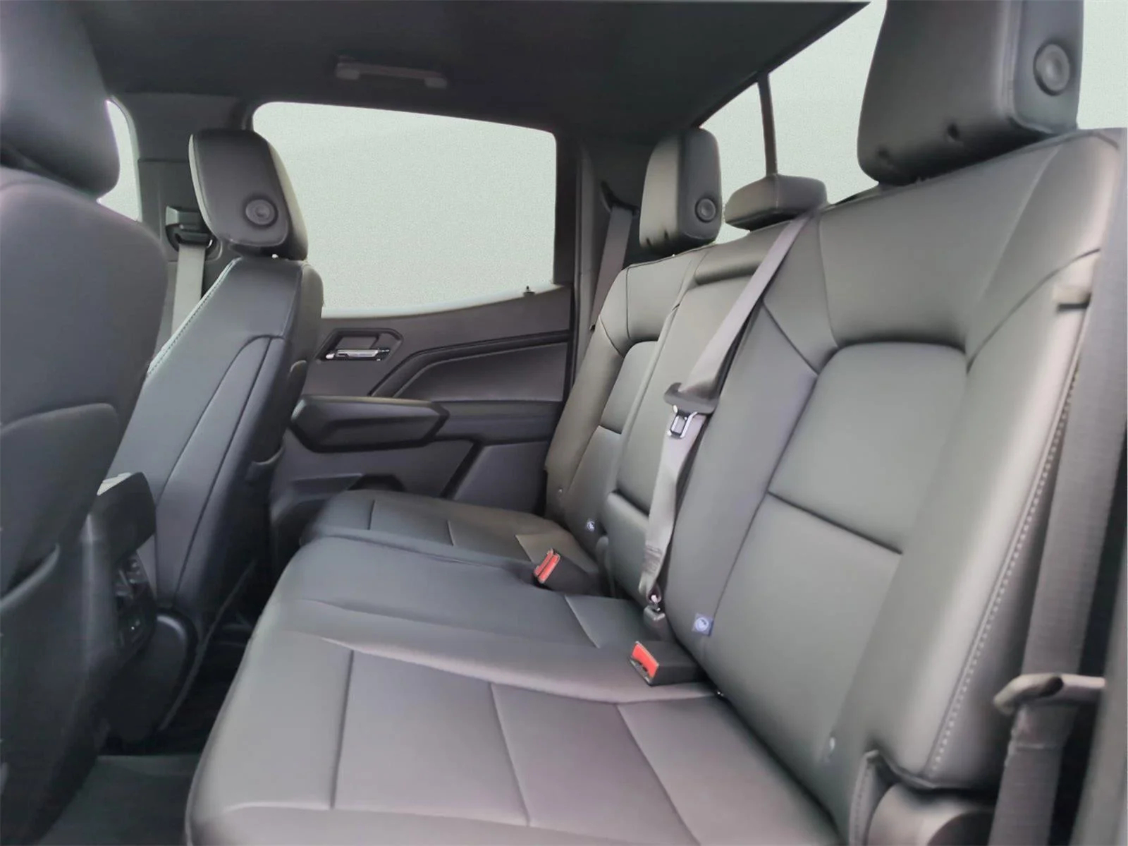 New 2026 Sterling Metallic GMC Elevation image 10