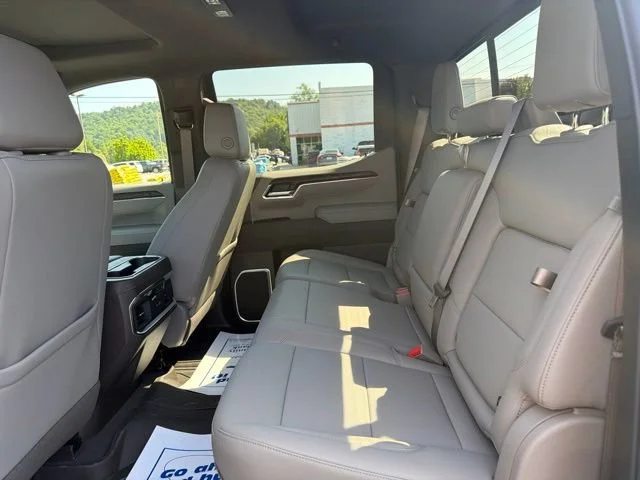 New 2026 Glacier White Tricoat GMC SLT image 24