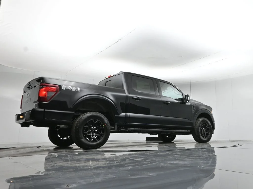 New 2026 Agate Black Metallic Ford XLT image 53