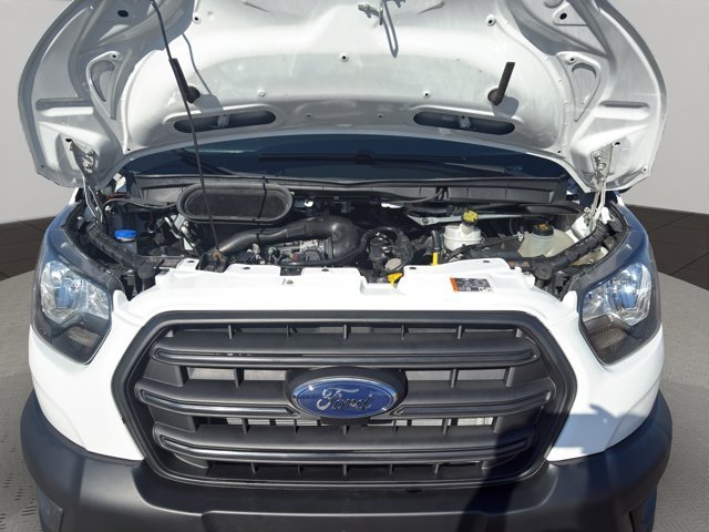 Used 2020 White Ford XL image 23