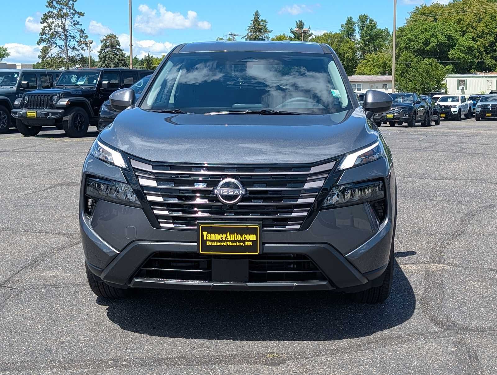 Used 2026 Nissan Rogue SV with VIN 5N1BT3BB8TC811088 for sale in Brainerd, Minnesota