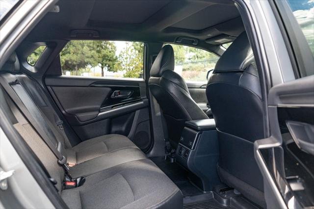 Certified Used 2023 PRECIOUS METAL Toyota  image 18