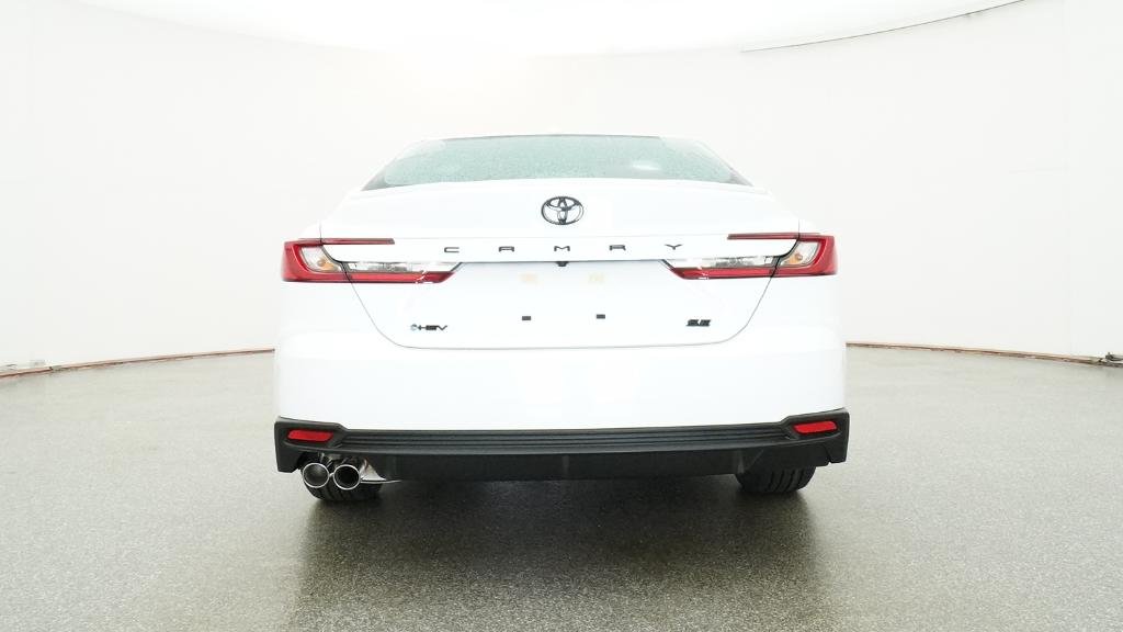 New 2026 Ice Cap Toyota SE image 5