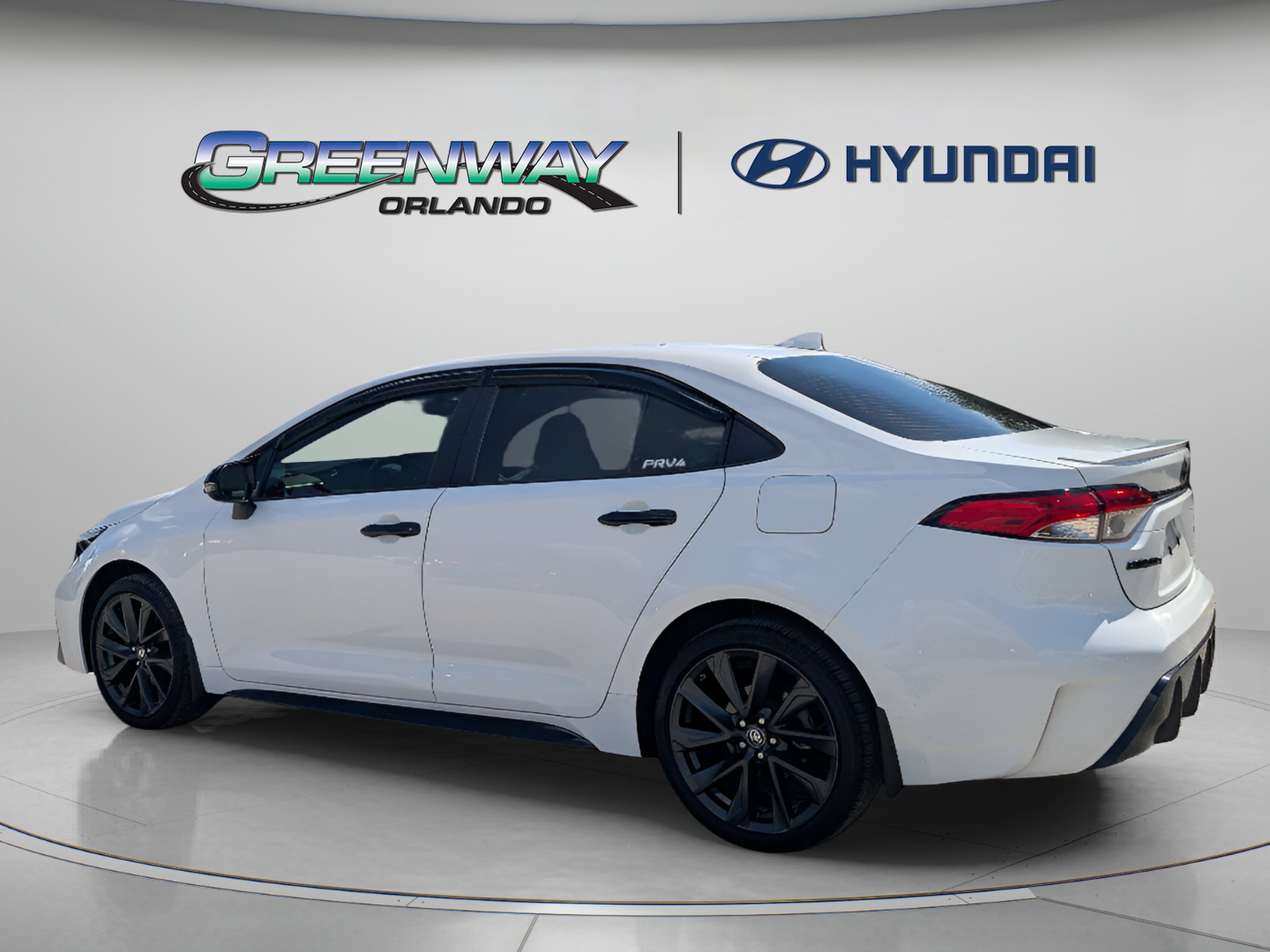 2024 Toyota Corolla SE - Photo 6