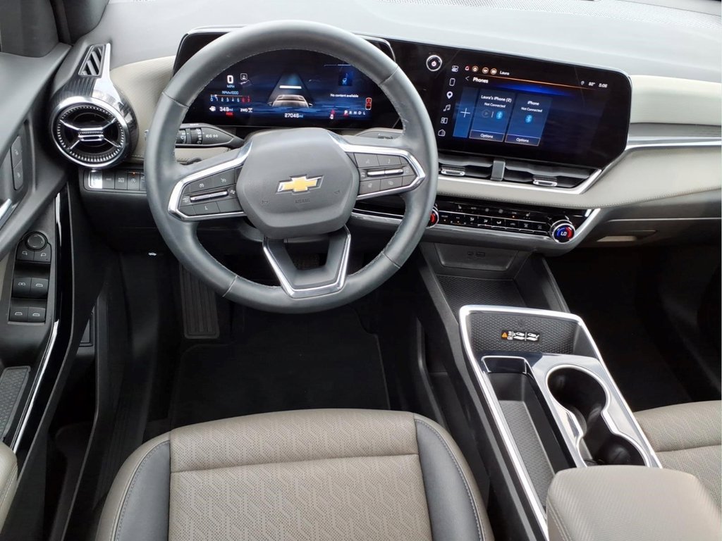 Used 2025 Black Chevrolet LT image 17