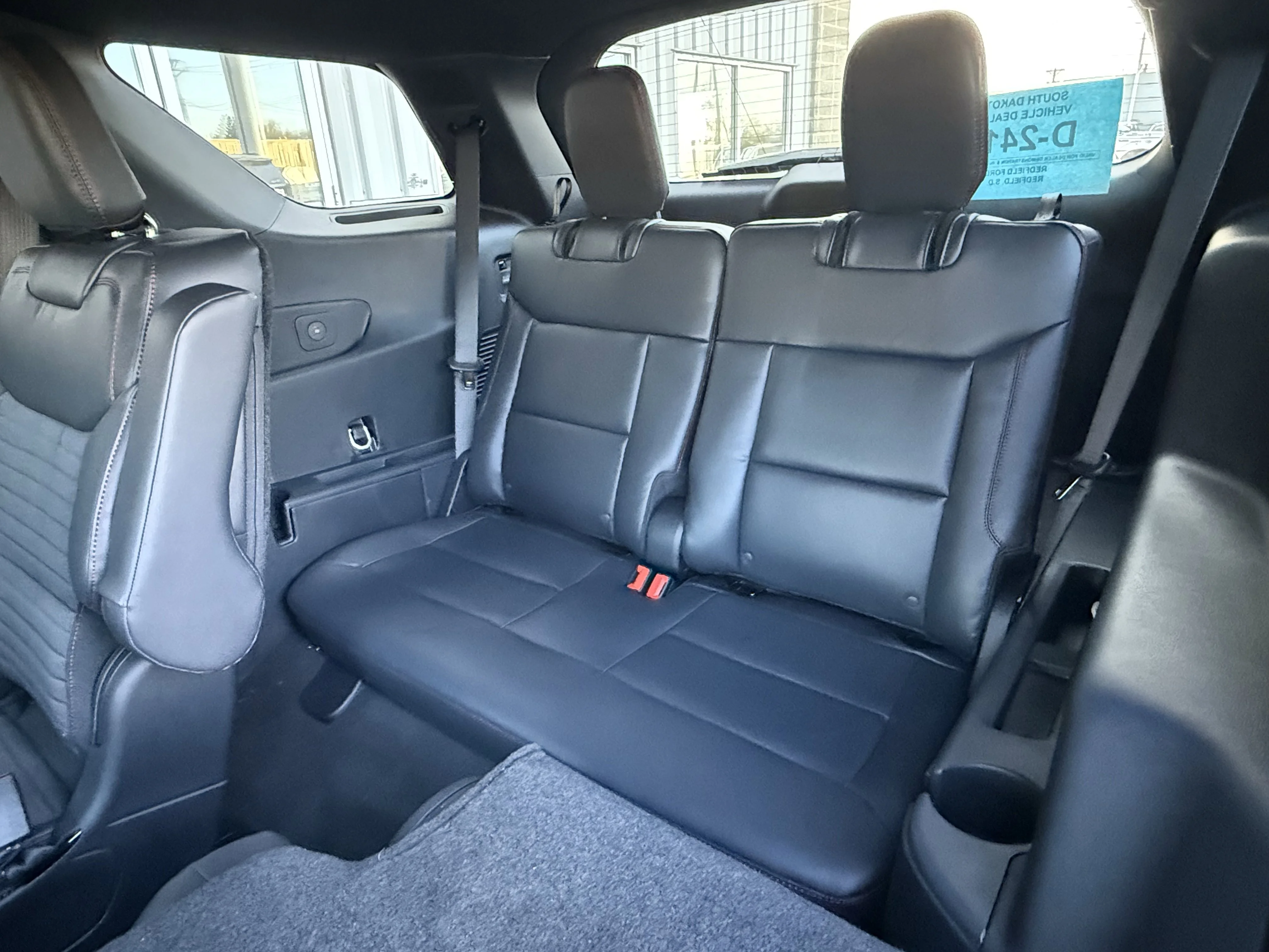 2026 Ford Explorer ST-Line - Photo 12
