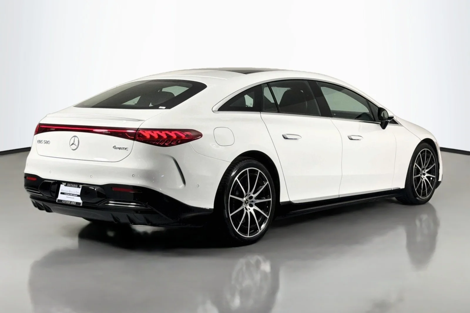 Certified Used 2022 Polar White Mercedes-Benz 580 image 12