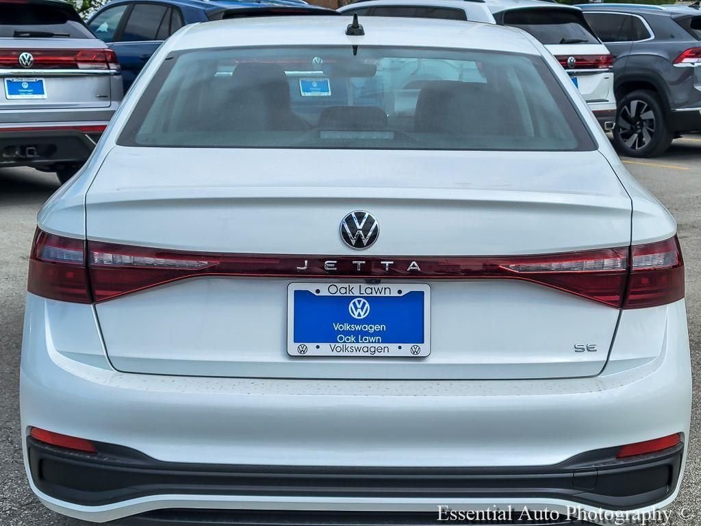 New 2026 Opal White Pearl Volkswagen 1.5T SE image 4
