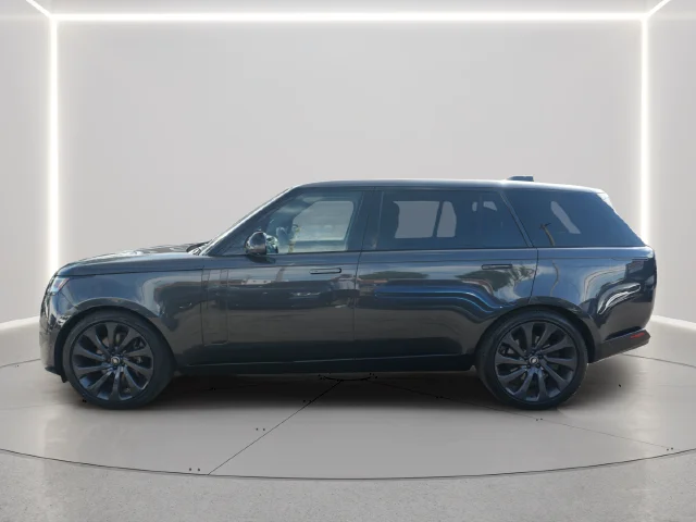 Used 2023 Gray Land Rover SE image 2