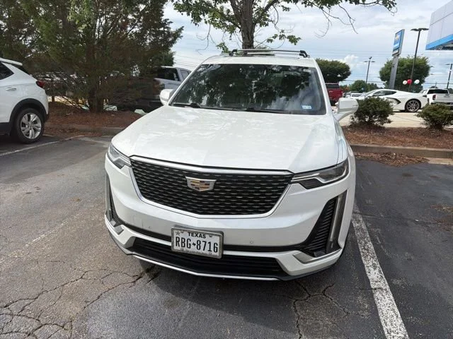 Used 2020 CRYSTAL WHITE TRICOAT Cadillac FWD Premium Luxury image 1