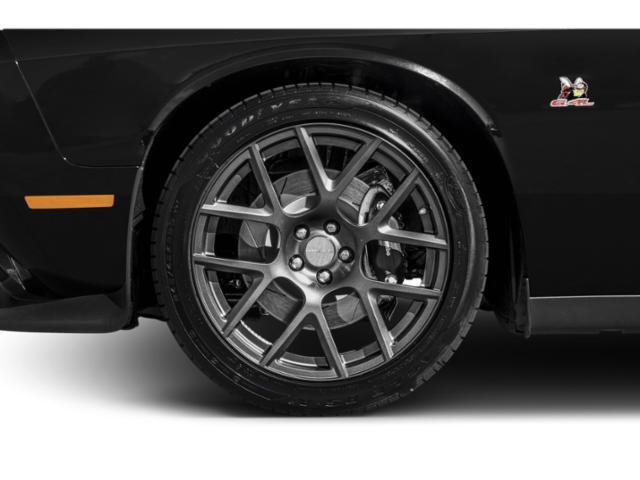 Used 2018 Granite Pearlcoat Dodge R/T Scat Pack image 24