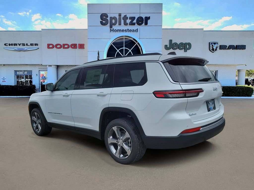 New 2026 Bright White Clear-Coat Exterior Paint Jeep Limited image 3