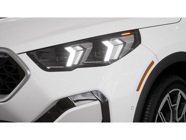 New 2026 White BMW X2 28i image 6
