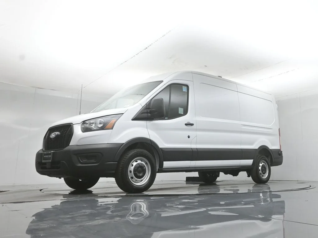 New 2026 Oxford White Ford Base image 42