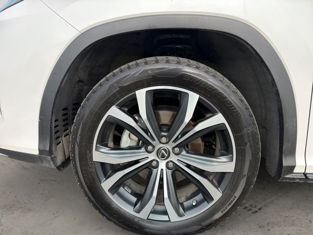 Used 2022 White Lexus 450h image 9