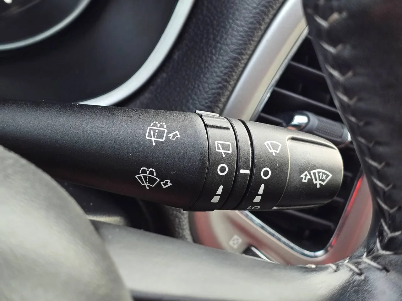 Used 2021 White Jeep 80th Special Edition image 22