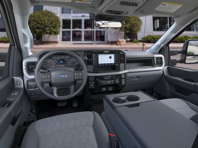 New 2026 Oxford White Ford XL image 9