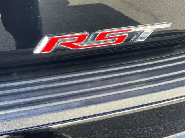 Used 2022 Black Chevrolet RST image 10