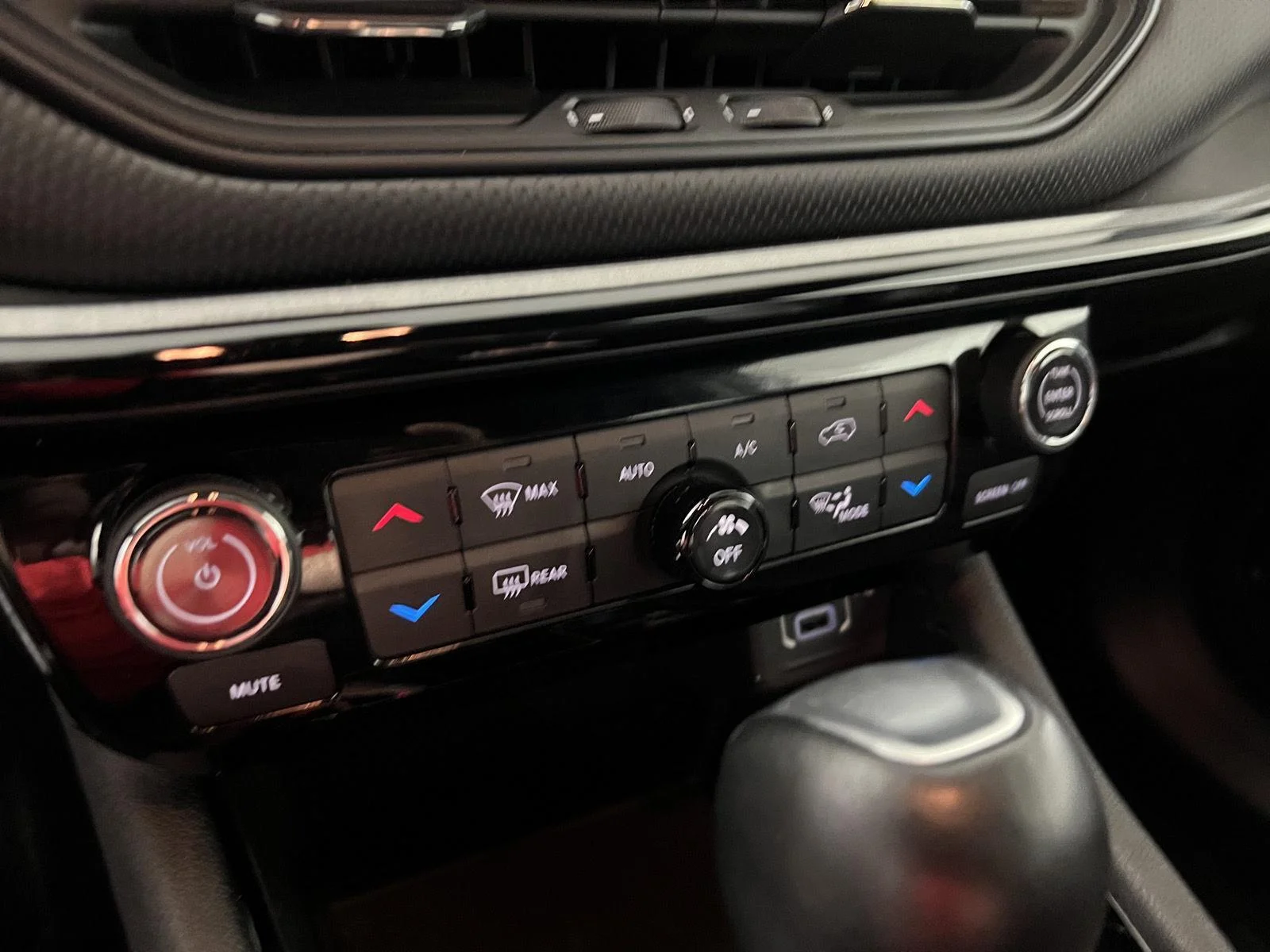 Used 2023 Gy Jeep Trailhawk image 10