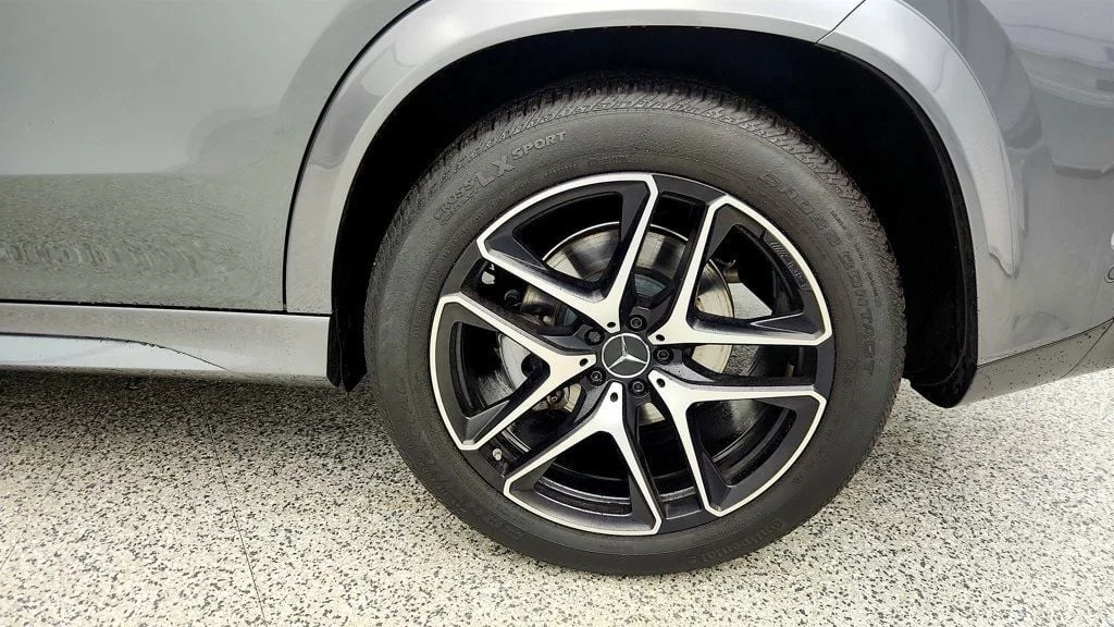 Used 2024 Selenite Grey Metallic Mercedes-Benz AMG® GLE 53 4MATIC+ SUV w/ Driver Assistance Package Plus image 9