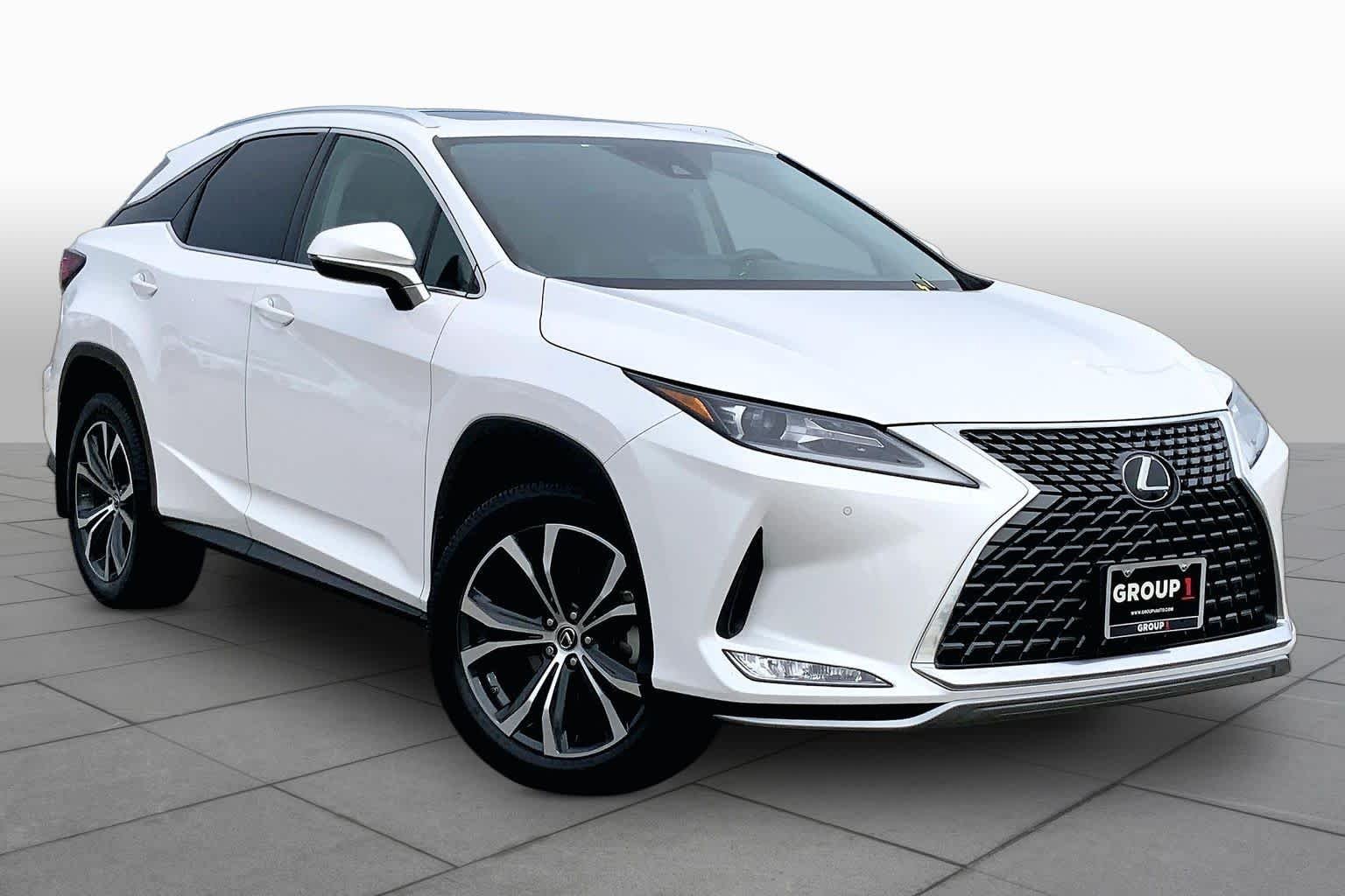 Used 2022 Eminent White Pearl Lexus  image 3