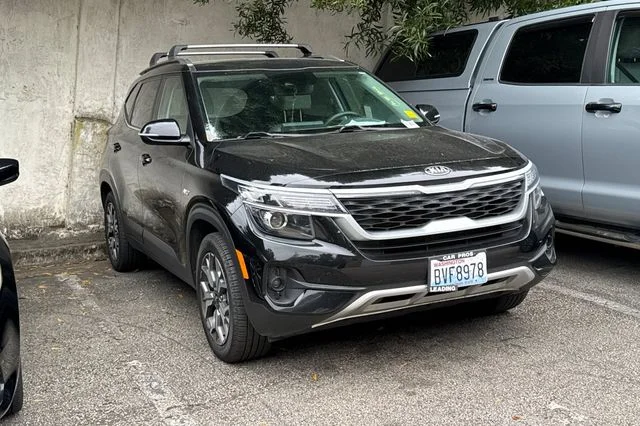 Used 2021 Kia Seltos EX with VIN KNDERCAA5M7065475 for sale in Capitola, CA