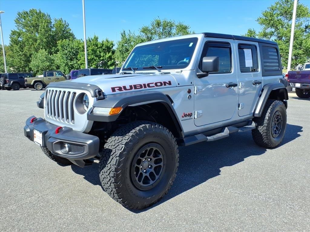 Used 2023 Silver Zynith Clearcoat Jeep Rubicon image 8