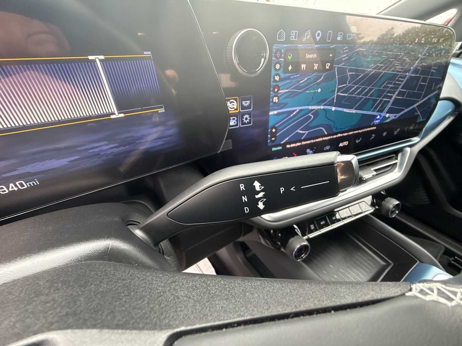 2024 Chevrolet Equinox EV LT - Photo 16