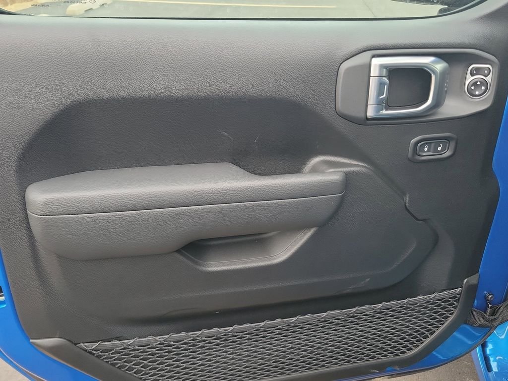 New 2026 Hydro Blue Pearlcoat Jeep Sport S image 19