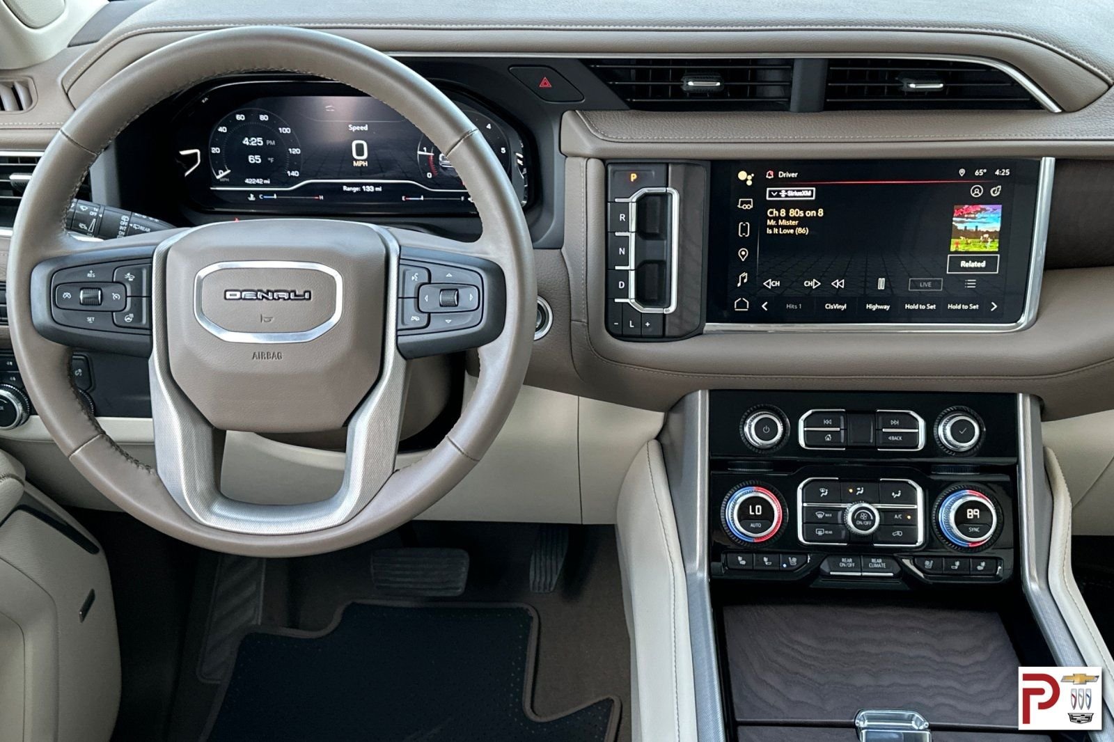 Used 2024 White GMC Denali image 16
