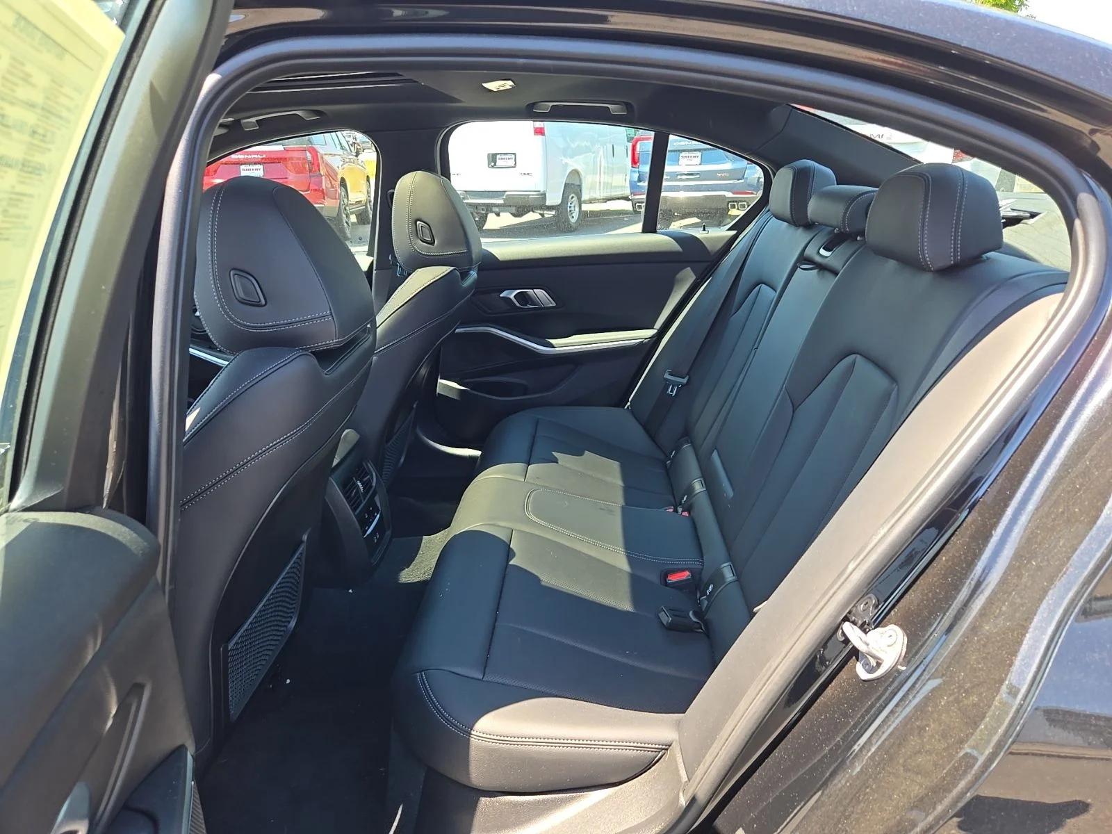 Used 2023 Black BMW 330i xDrive image 7