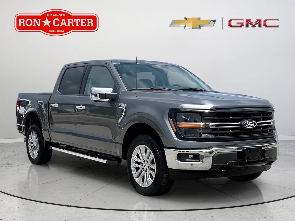 Used 2024 Gray Ford XLT image 1