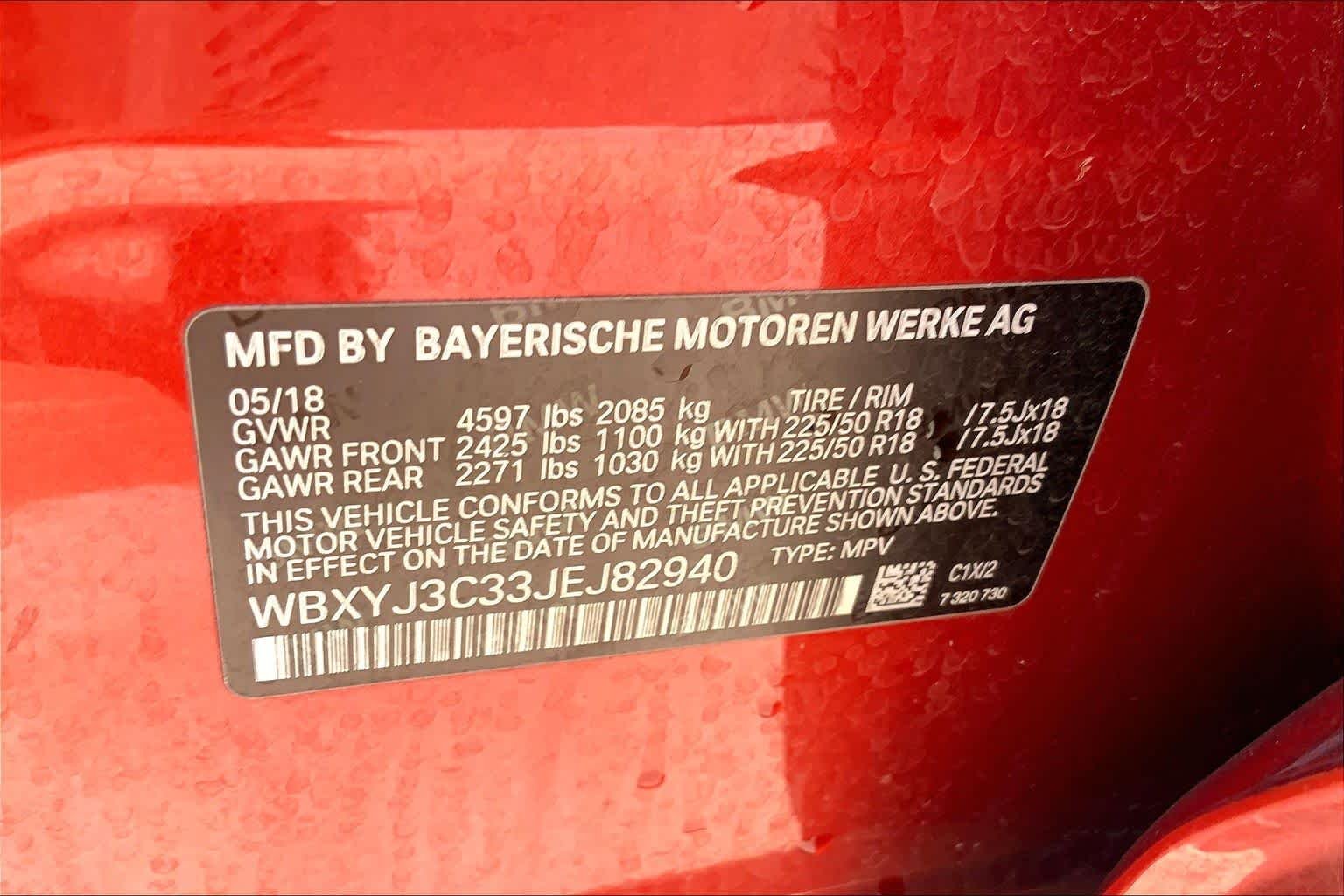 Used 2018 Sunset Orange Metallic BMW sDrive28i image 30