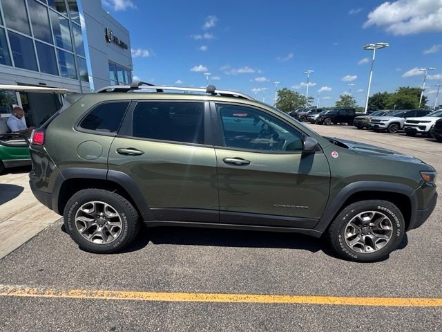 Used 2020 Green Jeep Trailhawk image 8