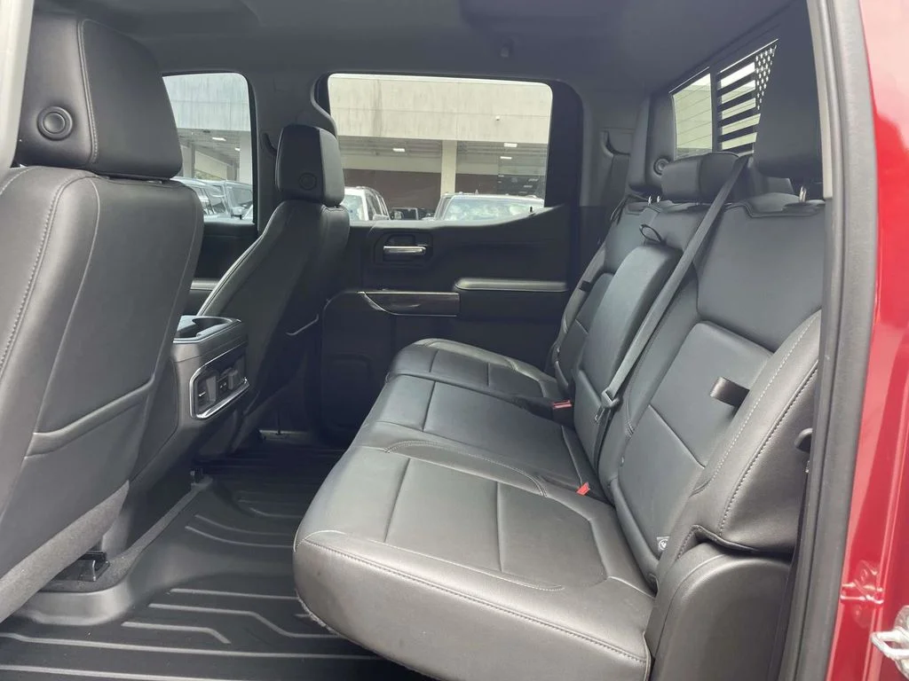 Used 2022 Red Chevrolet LTZ image 19