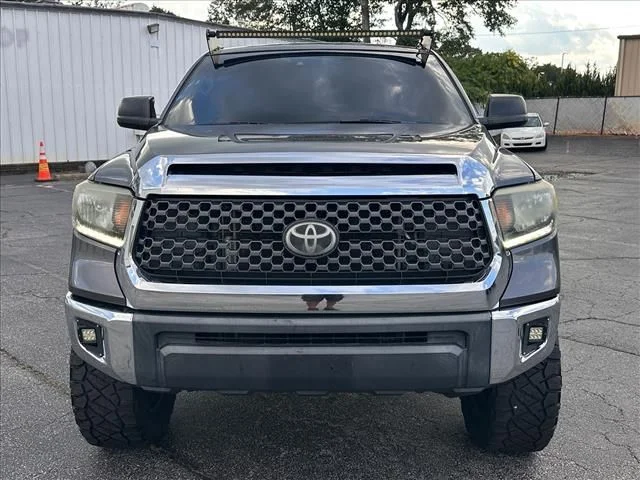 Used 2020 Gray Toyota SR5 image 4