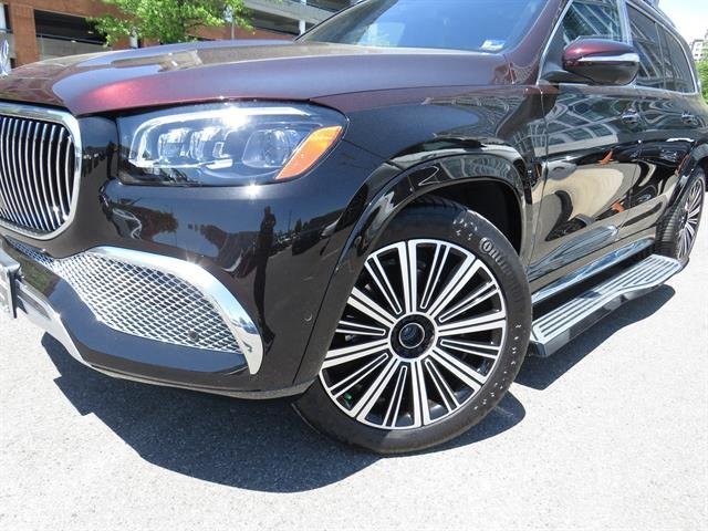 Certified Used 2022 Obsidian Black Metallic Mercedes-Benz Maybach GLS 600 image 28