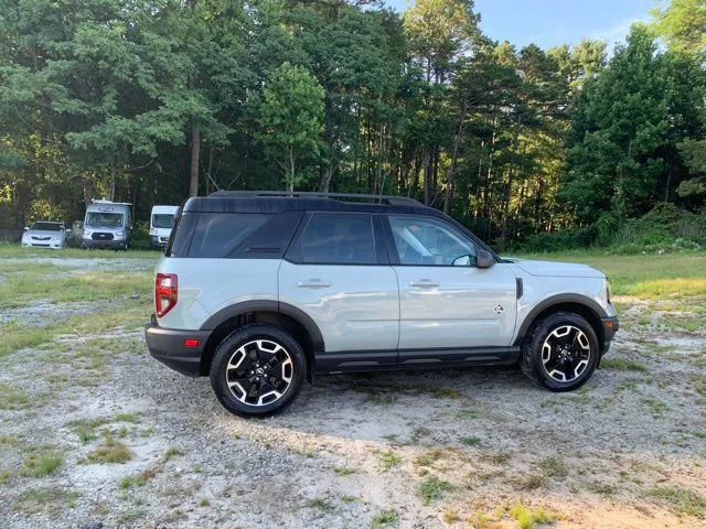 Used 2021 Green Ford Outer Banks image 11