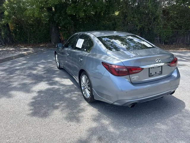 Used 2018 Blue INFINITI 3.0t LUXE image 7