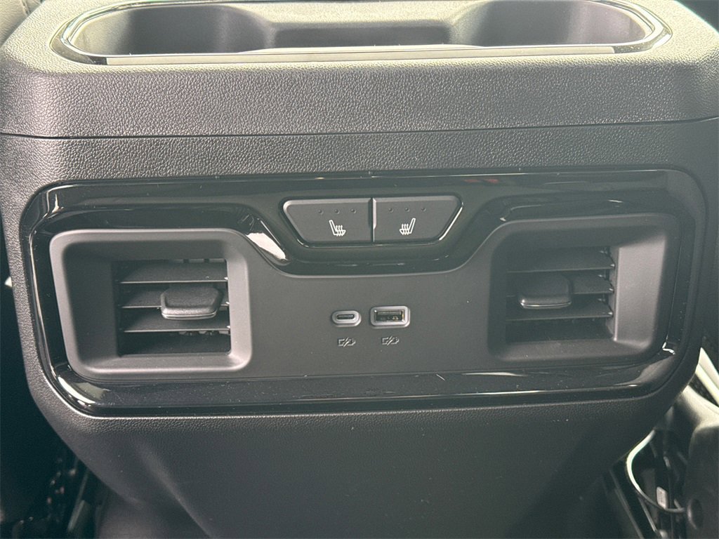 2026 GMC SIERRA HD - Image 30