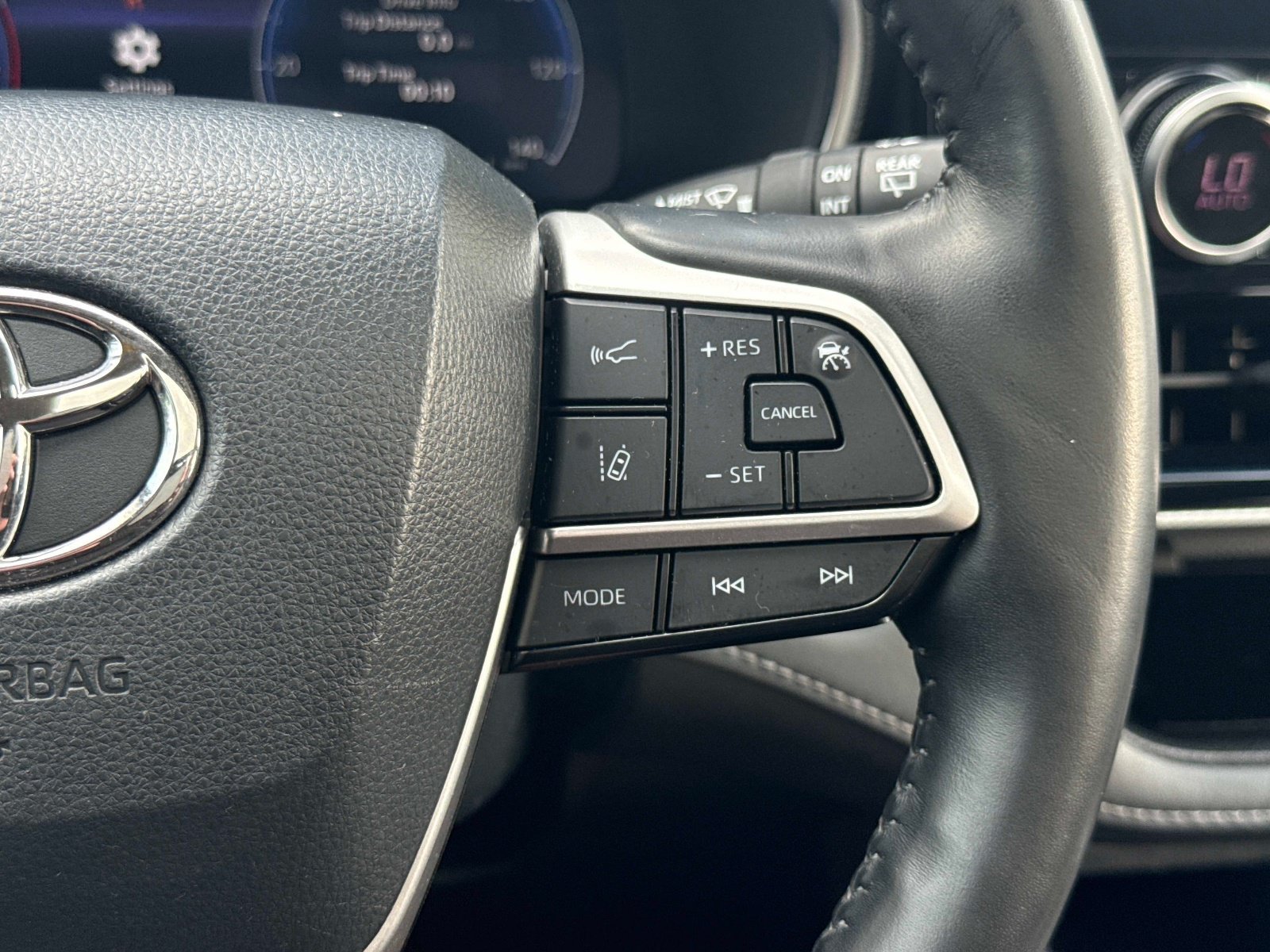 Used 2023 Blueprint Toyota Platinum image 32