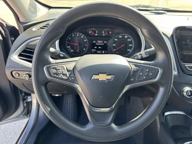 Used 2024 Gray Chevrolet LT image 41