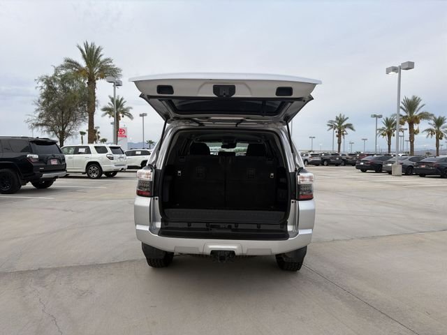 Used 2022 Silver Toyota SR5 image 31