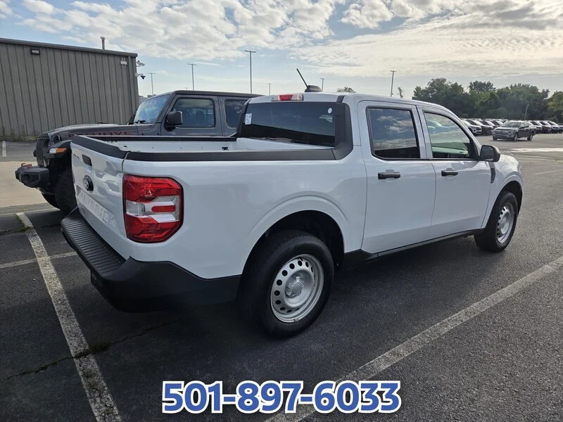 Used 2025 Oxford White FORD XL image 10