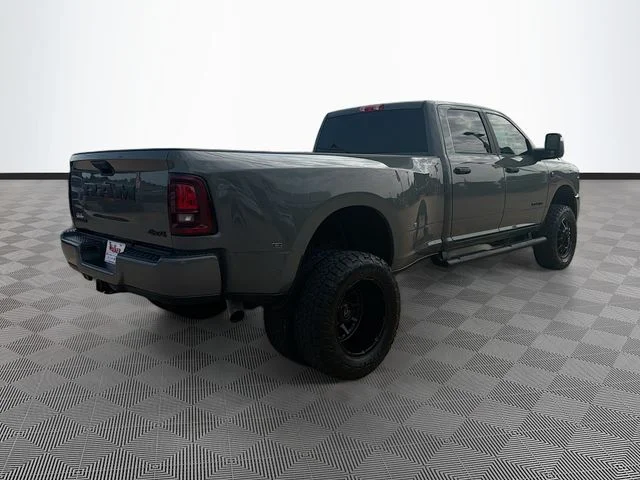 New 2026 Ceramic Gray Clearcoat RAM Big Horn image 7