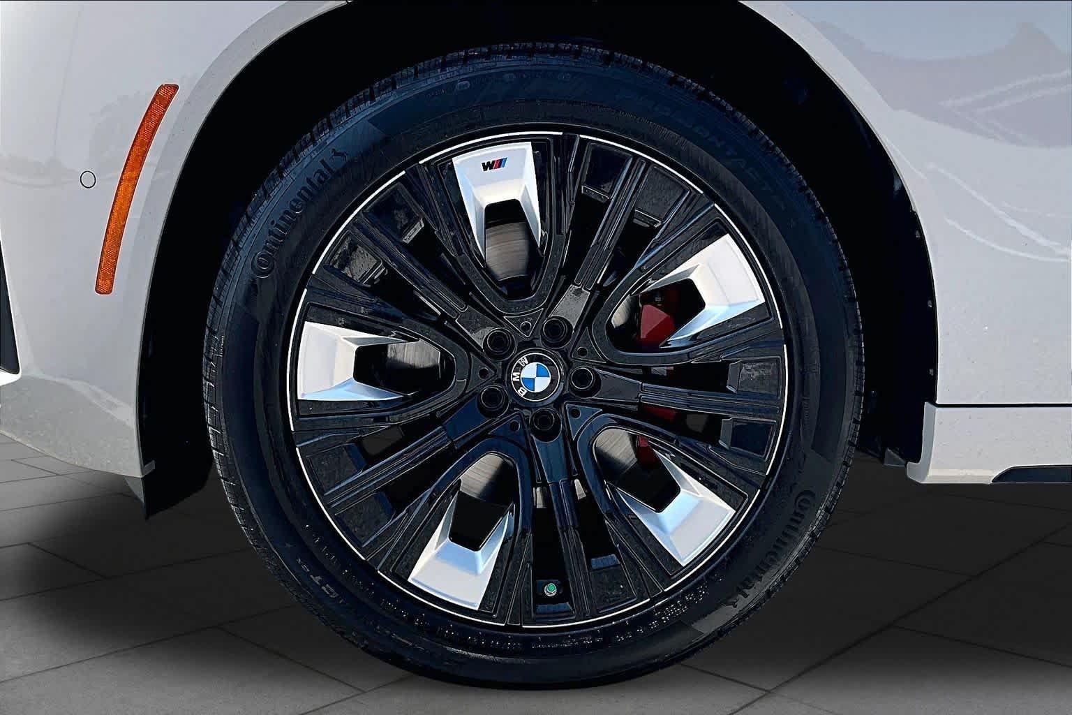 Used 2026 Dune Grey Metallic BMW 30 xDrive image 11