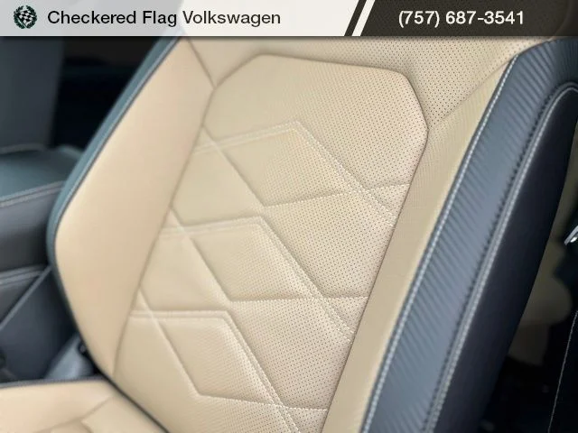 New 2026 White Volkswagen 2.0T SE w/Technology image 24