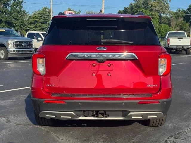Used 2021 Rapid Red Metallic Tinted Clearcoat Ford  image 6