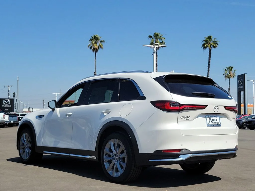 New 2026 Rhodium White Premium Mazda 3.3 Turbo Premium Plus AWD image 2